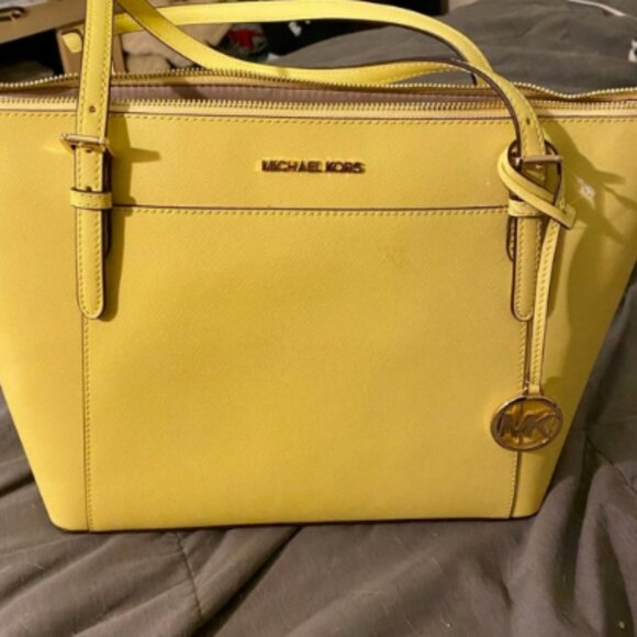 EUC Michael Kors Ciara Large Top Zip Tote Leather Bag Sunshine - Picture 6 of 9